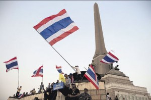 Отмена военного положения в Тайланде