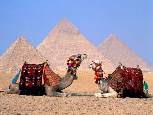 Египет из Казани: пирамиды и вербдюды